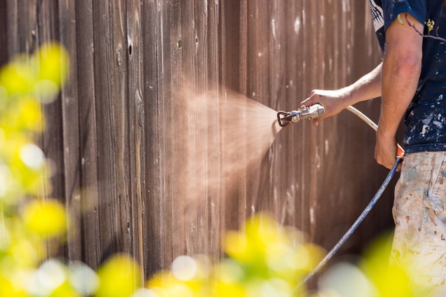Why You Should Stain and Seal Your Fence This Summer 